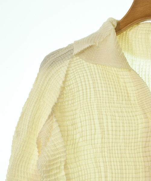 ISSEY MIYAKE เสื้อสตรี