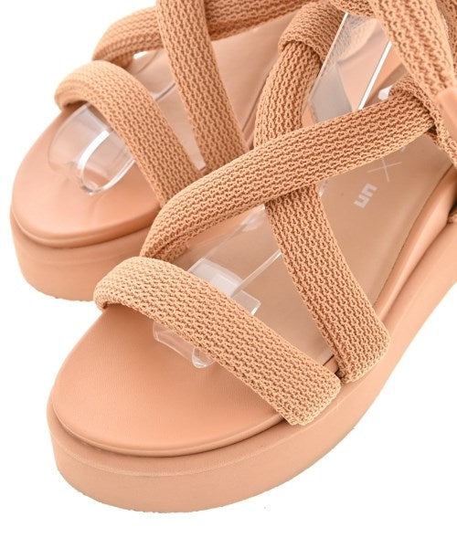 ISSEY MIYAKE รองเท้าแตะ