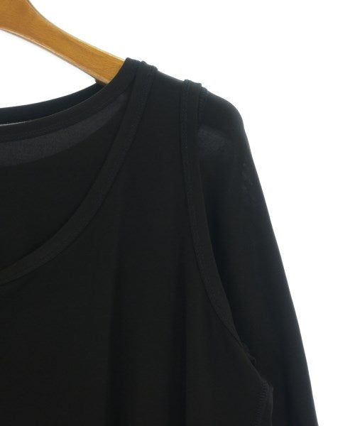 ISSEY MIYAKE เสื้อยืด/เสื้อท็อปส์