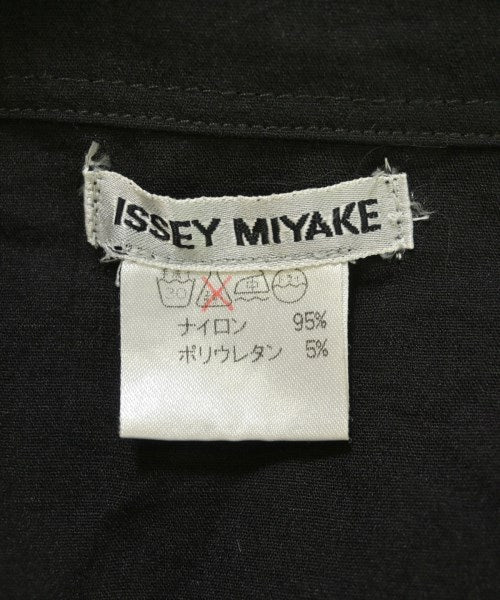 ISSEY MIYAKE เสื้อลำลอง