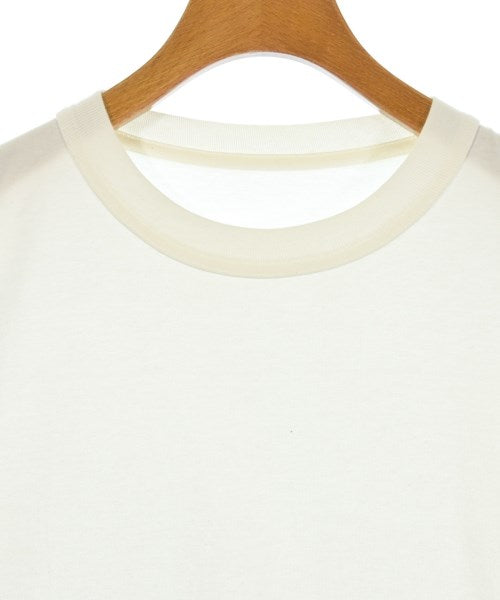 ISSEY MIYAKE เสื้อยืด/เสื้อท็อปส์