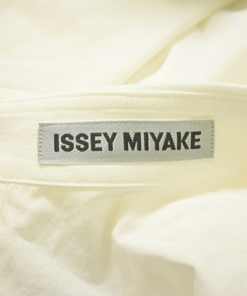 ISSEY MIYAKE เสื้อสตรี