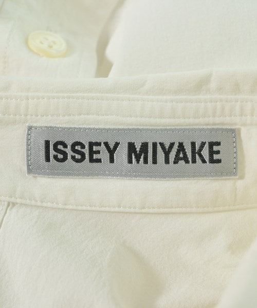 ISSEY MIYAKE เสื้อลำลอง