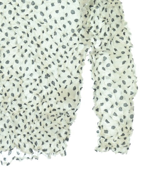 ISSEY MIYAKE เสื้อสตรี