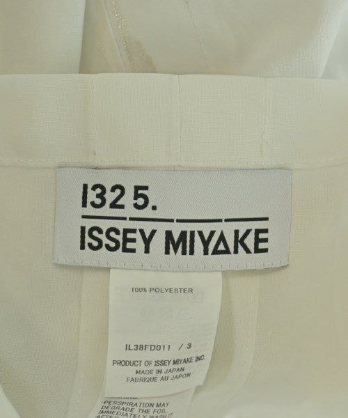 ISSEY MIYAKE เสื้อลำลอง
