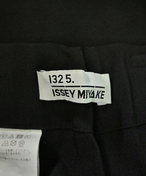 ISSEY MIYAKE กางเกง อื่น