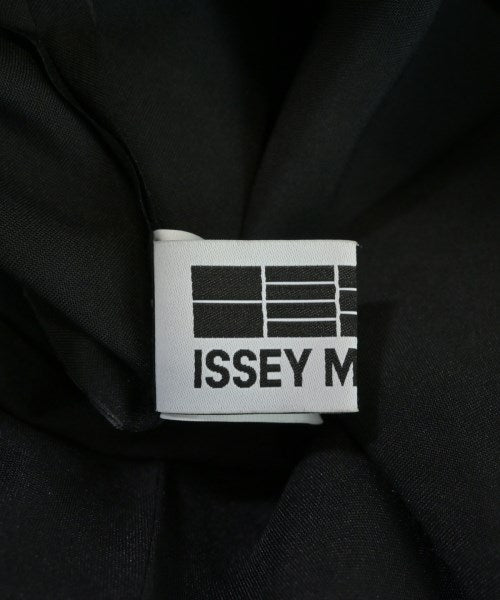 ISSEY MIYAKE เสื้อสตรี
