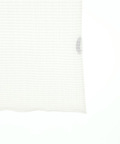 ISSEY MIYAKE เสื้อสตรี