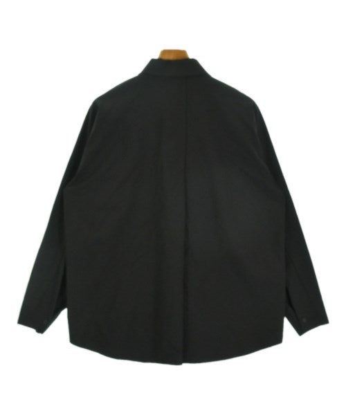 ISSEY MIYAKE เสื้อลำลอง