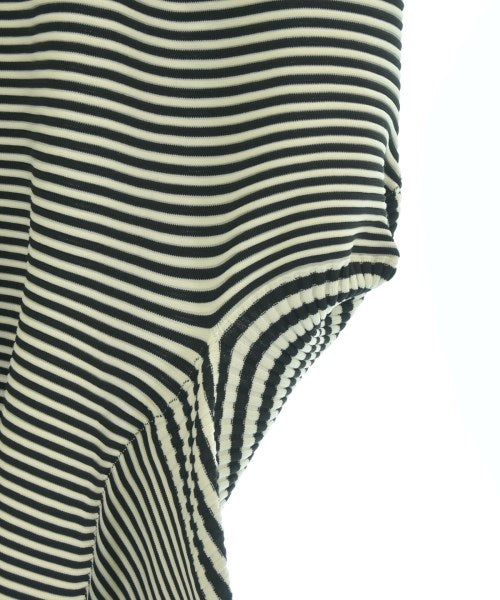 ISSEY MIYAKE กระโปรงยาว/แม็กซี่ยาว