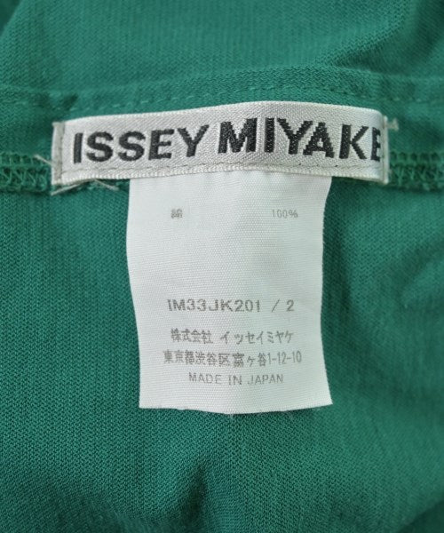ISSEY MIYAKE เสื้อยืด/เสื้อท็อปส์