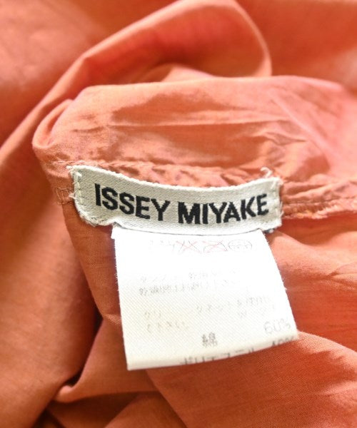 ISSEY MIYAKE เสื้อลำลอง