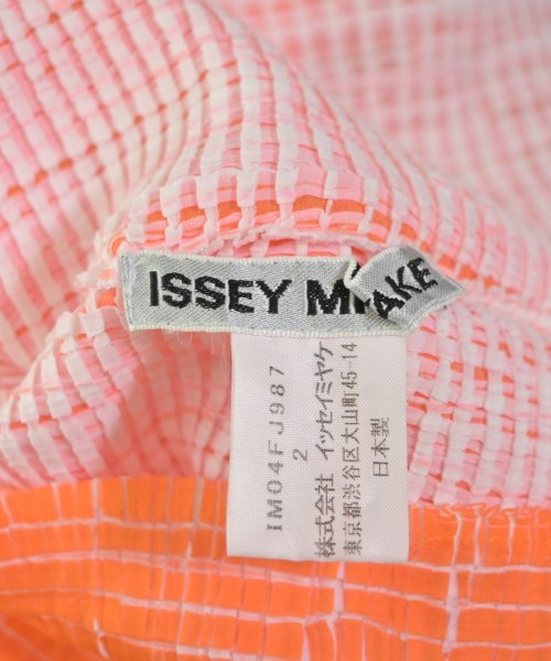 ISSEY MIYAKE เสื้อลำลอง