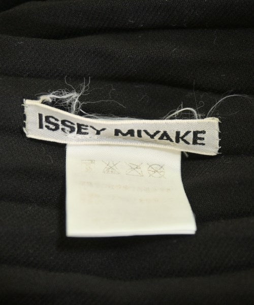 ISSEY MIYAKE เสื้อลำลอง