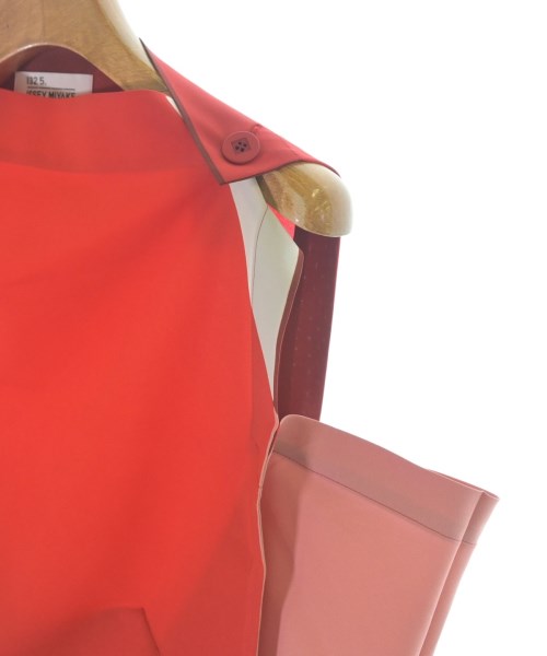 ISSEY MIYAKE เสื้อลำลอง