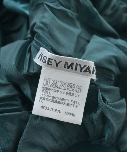 ISSEY MIYAKE ผ้าคลุมไหล่