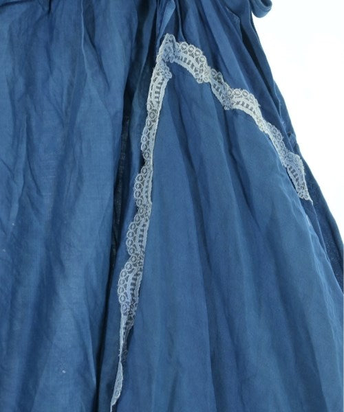 TAO กระโปรงยาวถึงเข่า