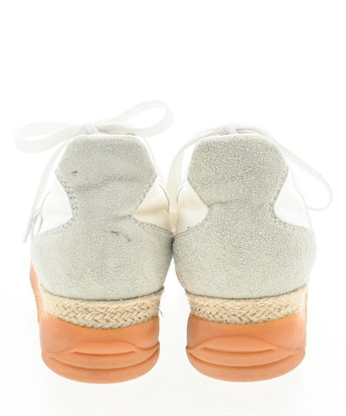 TAO รองเท้าผ้าใบ