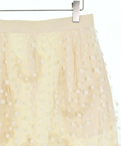 TAO กระโปรงยาวถึงเข่า