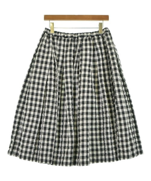 TAO กระโปรงยาวถึงเข่า