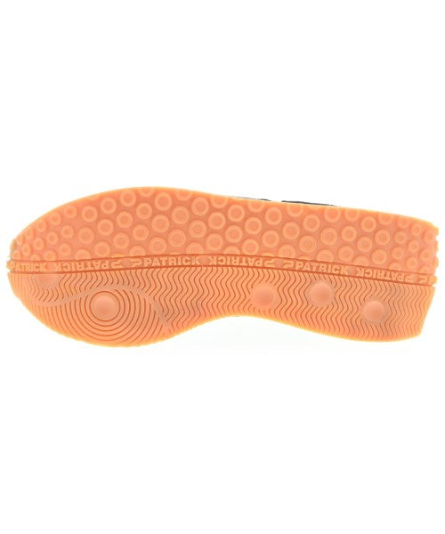 TAO รองเท้าผ้าใบ