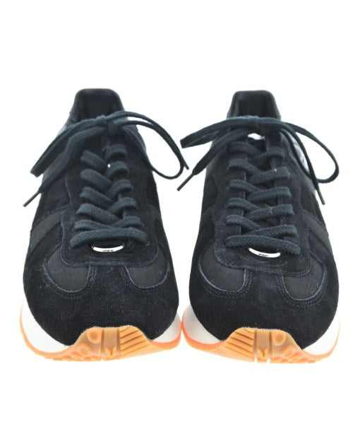 TAO รองเท้าผ้าใบ