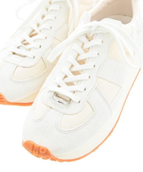 TAO รองเท้าผ้าใบ