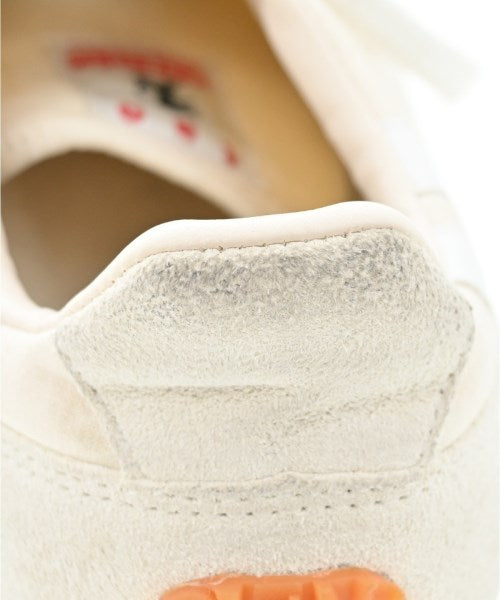 TAO รองเท้าผ้าใบ