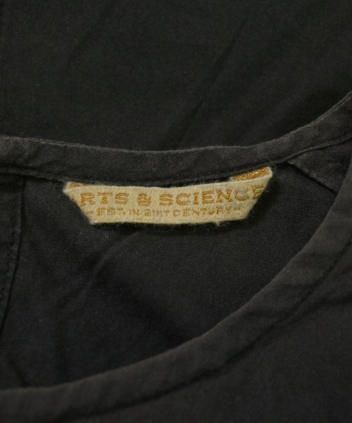 ARTS&SCIENCE เสื้อสตรี