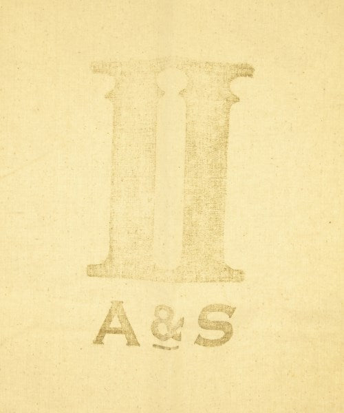 ARTS&SCIENCE กระเป๋าถือขนาดใหญ่