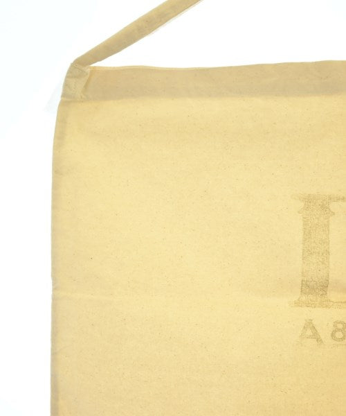 ARTS&SCIENCE กระเป๋าถือขนาดใหญ่