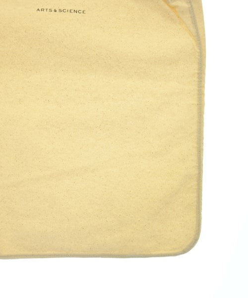 ARTS&SCIENCE กระเป๋าถือขนาดใหญ่