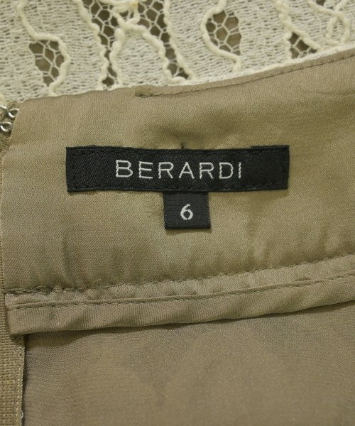 BERARDI กระโปรงสั้น