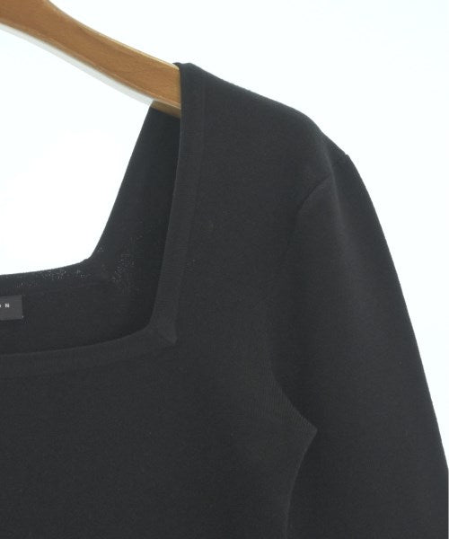 TARA JARMON เสื้อกันหนาว