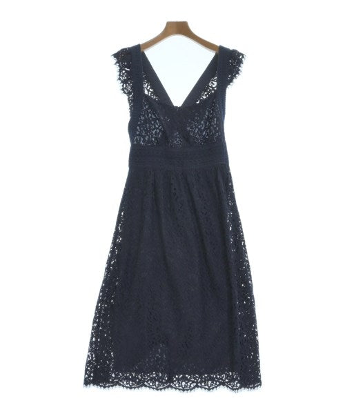 TARA JARMON ชุดเดรส