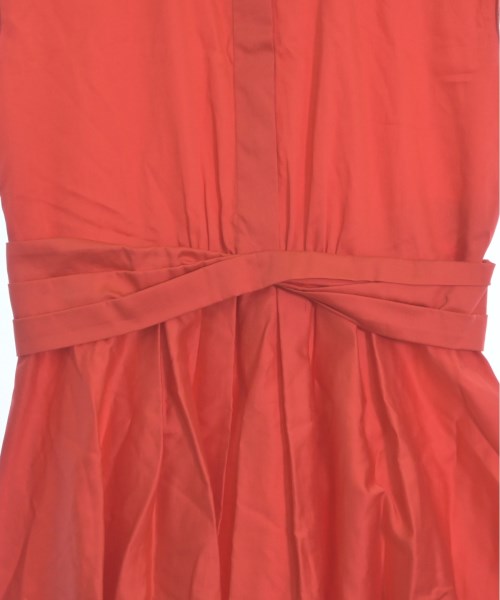 TARA JARMON ชุดเดรส