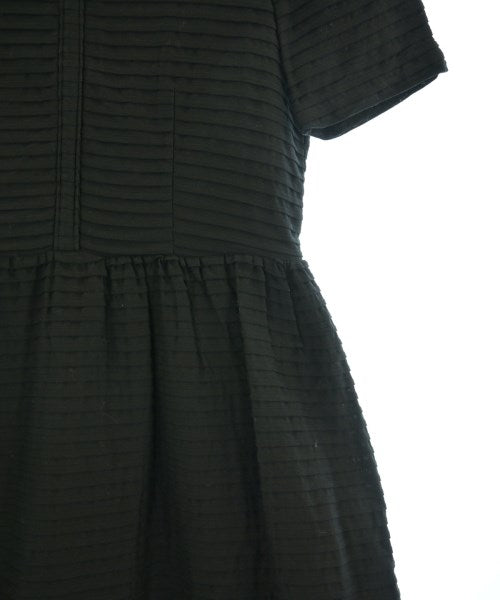 TARA JARMON ชุดเดรส