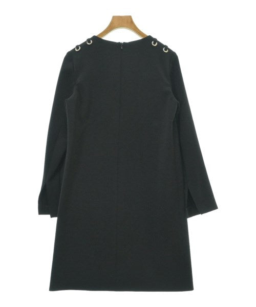 TARA JARMON ชุดเดรส