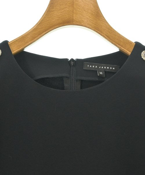 TARA JARMON ชุดเดรส