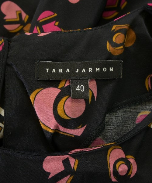 TARA JARMON ชุดเดรส