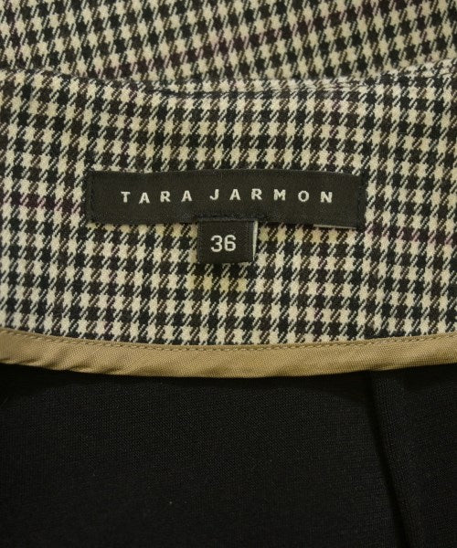 TARA JARMON กระโปรงสั้น