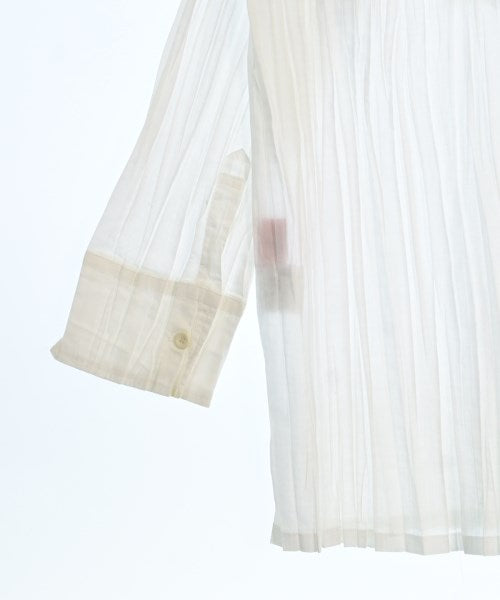 Haat เสื้อลำลอง