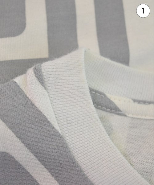 McQ เสื้อยืด/เสื้อท็อปส์