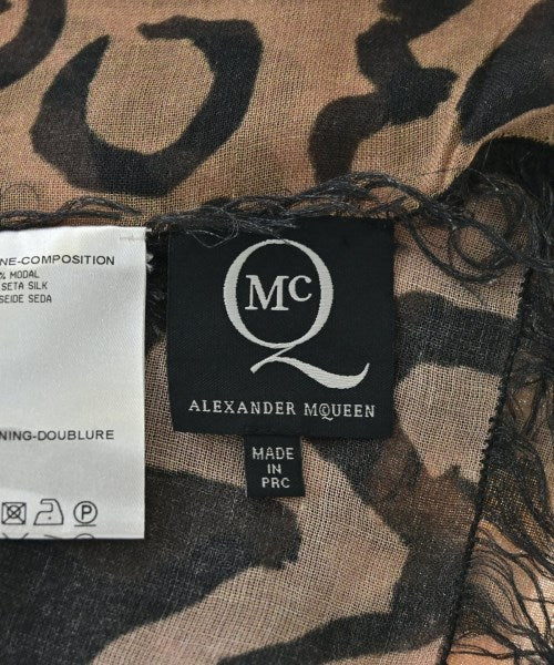 McQ ผ้าคลุมไหล่