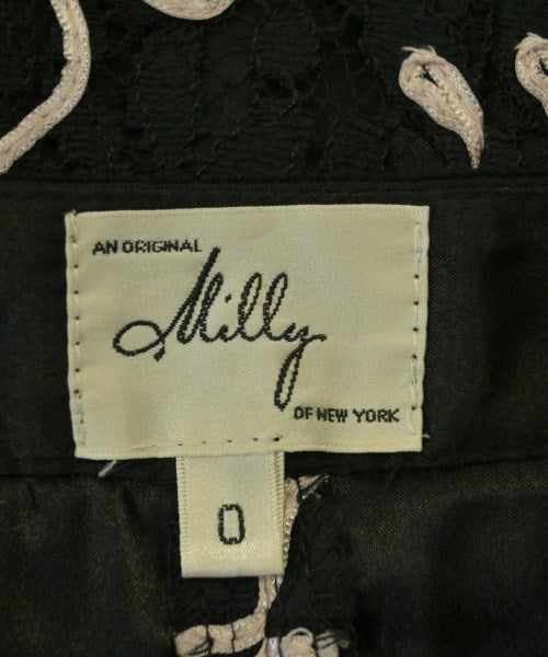 Milly กระโปรงยาวถึงเข่า