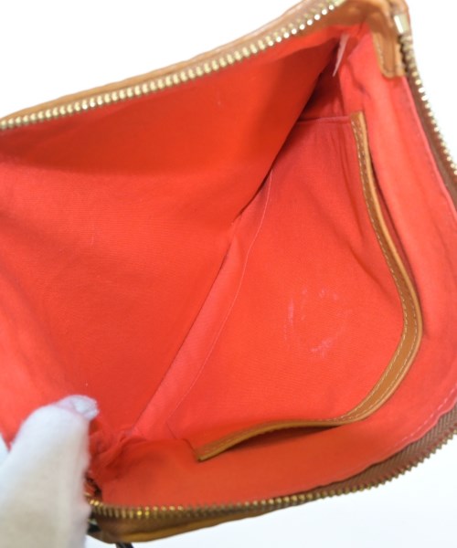 TORY BURCH คลัตช์