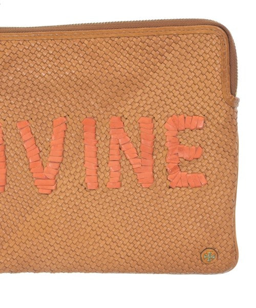 TORY BURCH คลัตช์