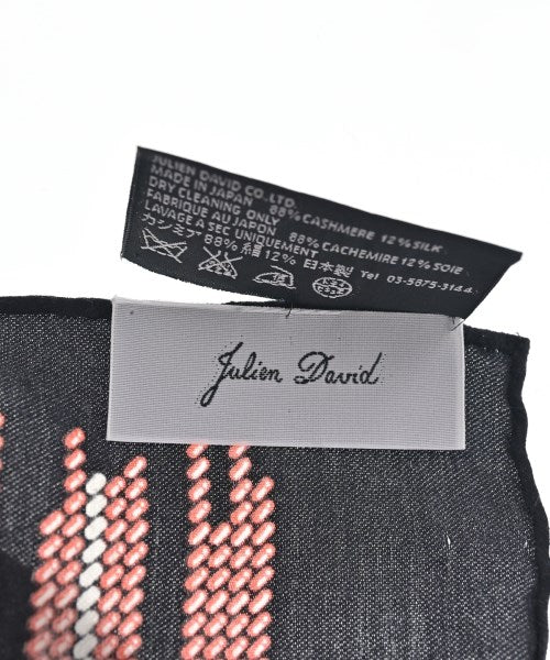 JULIEN DAVID ผ้าคลุมไหล่