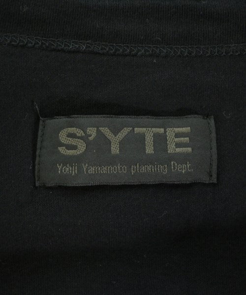 s'yte เสื้อยืด/เสื้อท็อปส์