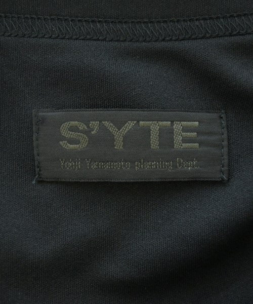 s'yte เสื้อยืด/เสื้อท็อปส์